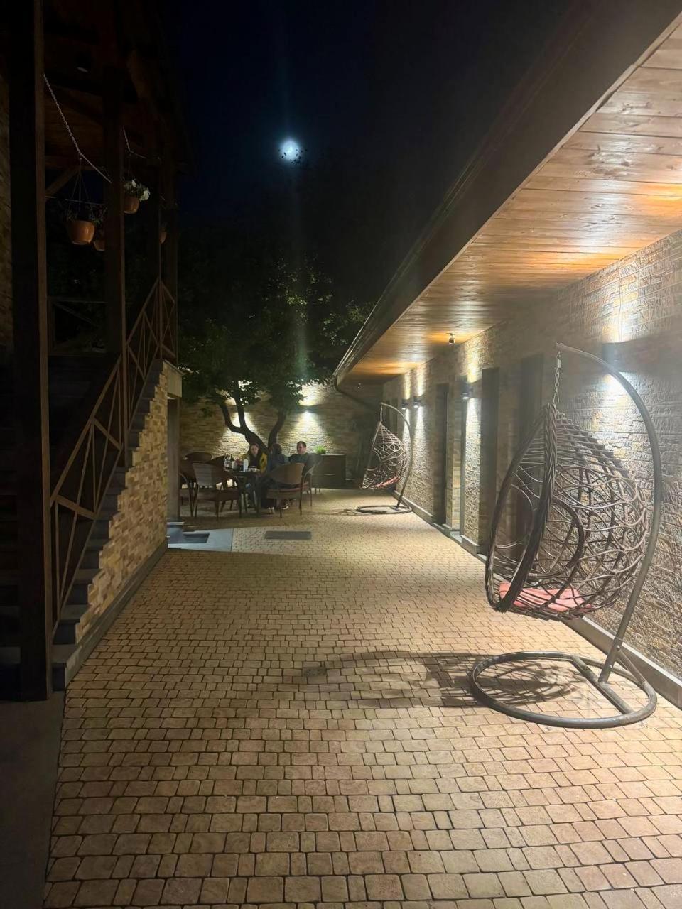 Boutique Living Hotel Yerevan Bagian luar foto